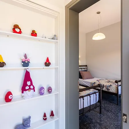 Petrino Serene * Kakovatos (Elis)