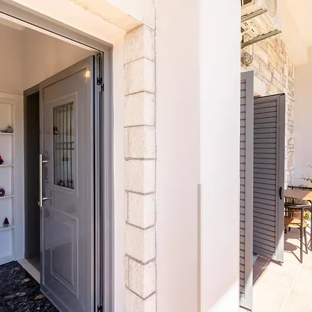 Petrino Serene Kakovatos (Elis)