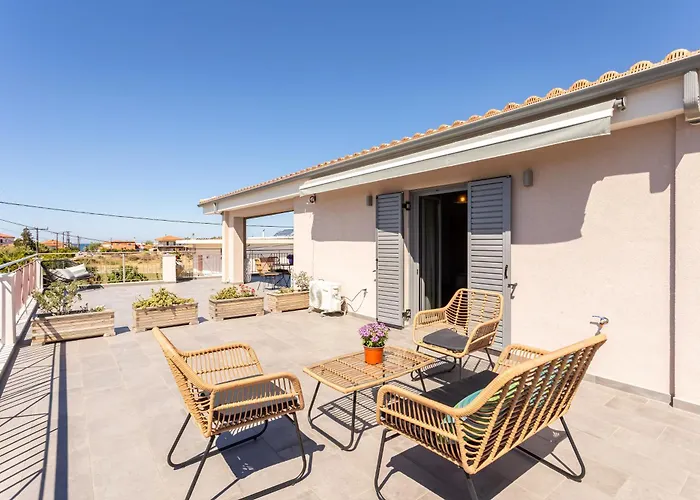 Petrino Serene * Kakovatos (Elis)