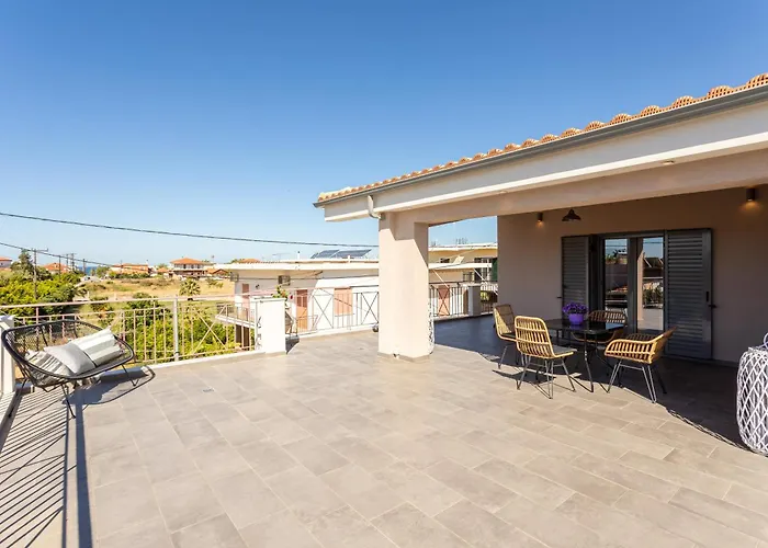 Petrino Serene * Kakovatos (Elis)