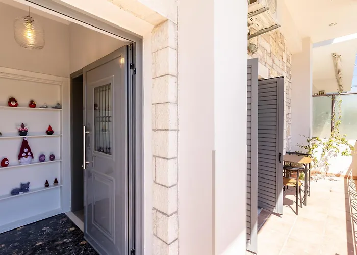 Petrino Serene Kakovatos (Elis)