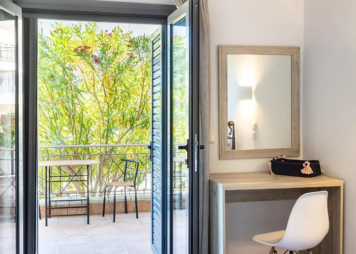 Petrino Serene Kakovatos (Elis)