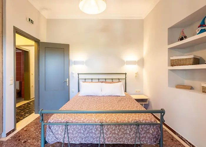 Petrino Serene * Kakovatos (Elis)